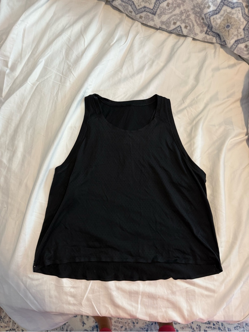 Black lululemon tank top